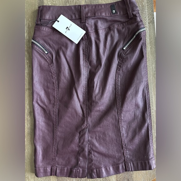 7 for All Mankind coated pencil skirt in burgundy. SZ 26, NWT - Picture 3 of 5
